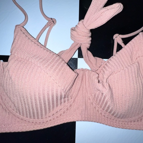 BIKINI BUNDLE AS IS - Picture 4 of 13